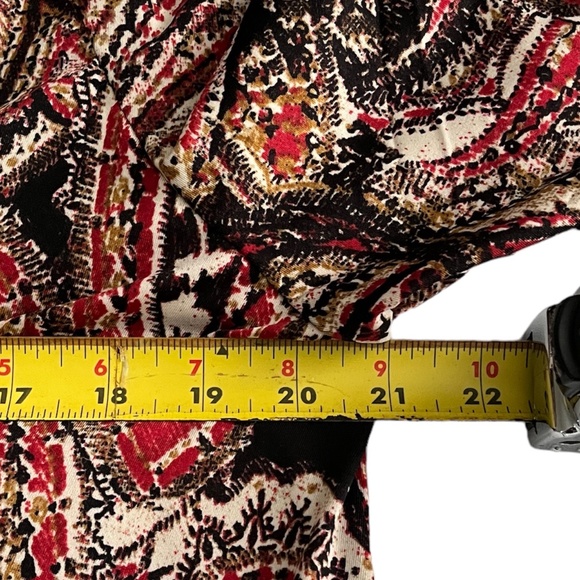 Dress with Paisley print - Shark Bite hem line. - Picture 6 of 6